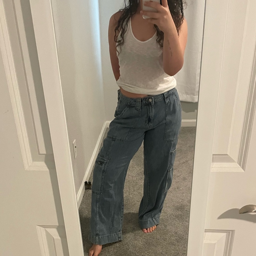 Wide Leg Cargo Jeans | Blue - Picture 2 of 9